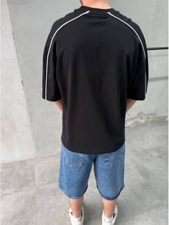 Oversize футболка з контрастним кантом