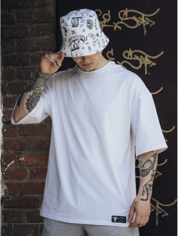 Базова футболка oversize