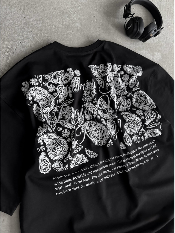 Oversize футболка з принтом