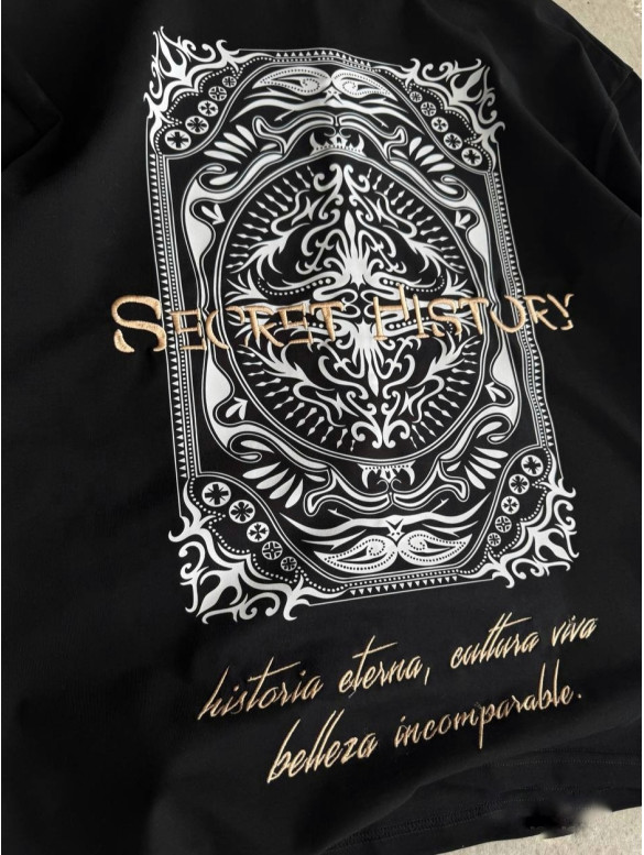 Oversize футболка з принтом