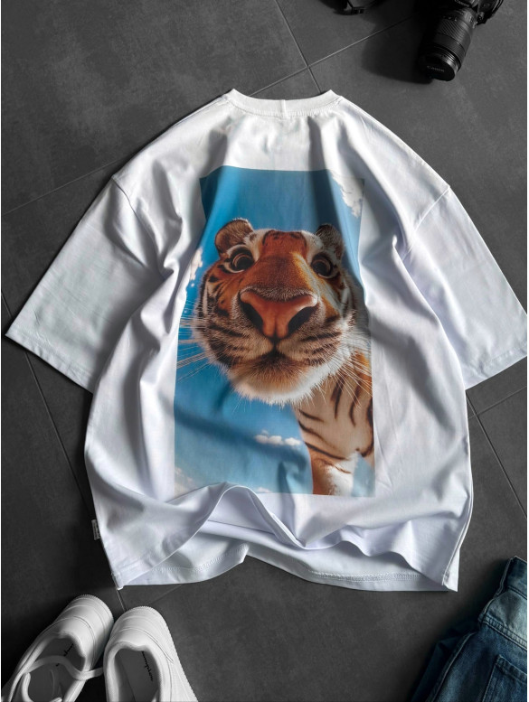 Oversize футболка з принтом