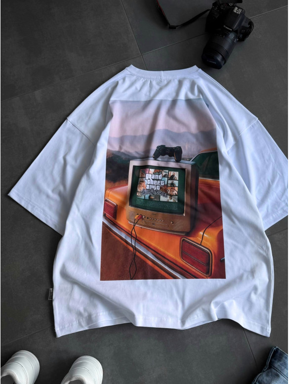Oversize футболка з принтом