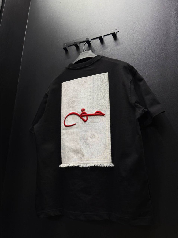 Oversize футболка з принтом