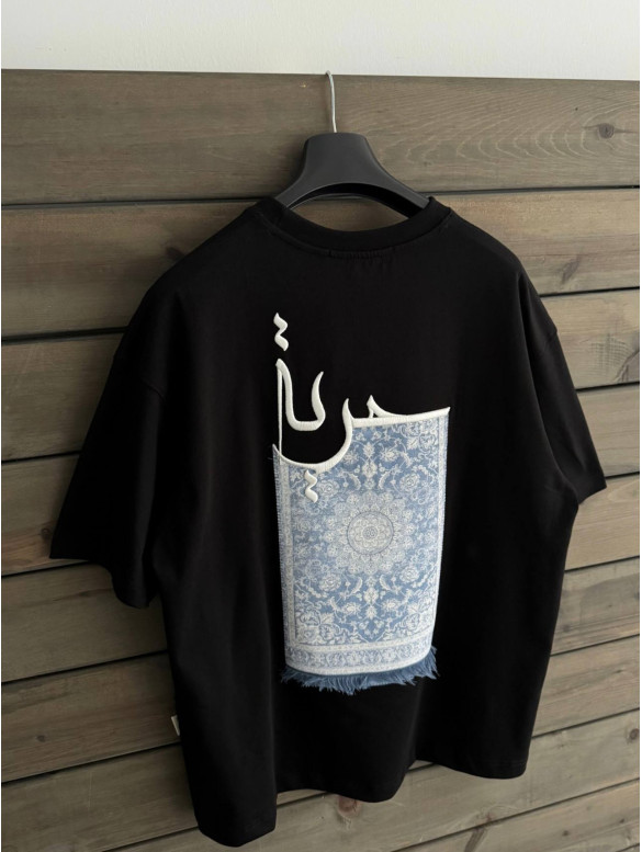 Oversize футболка з принтом