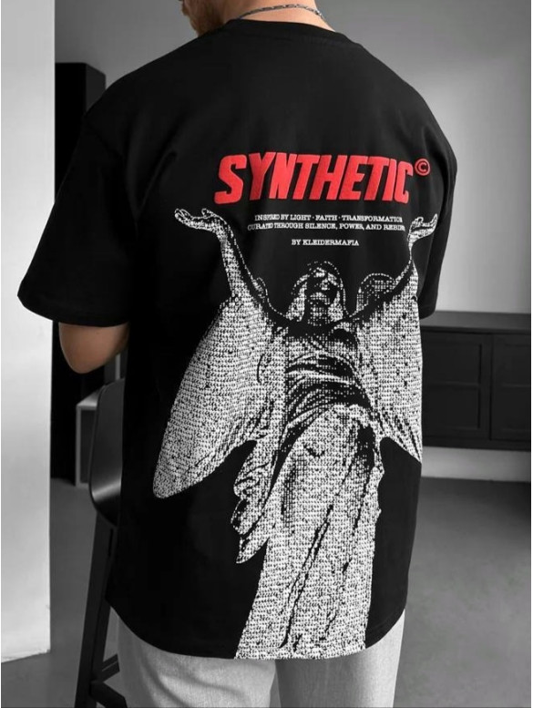 Oversize футболка з принтом