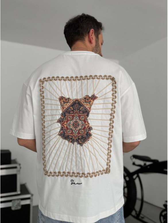 Oversize футболка з принтом