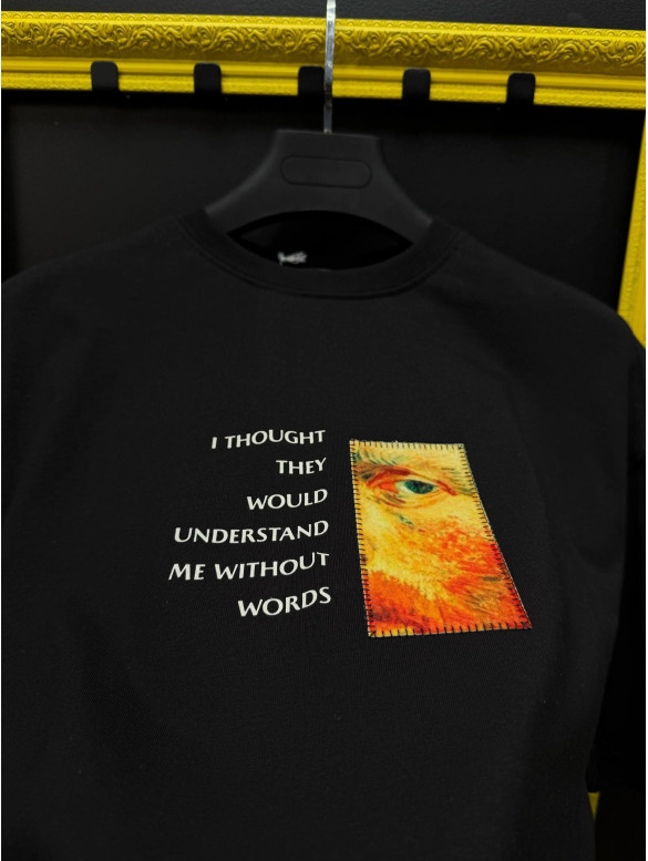 Oversize футболка з принтом