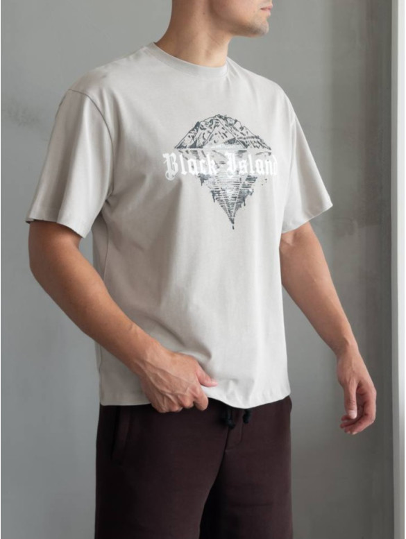 Oversize футболка з принтом