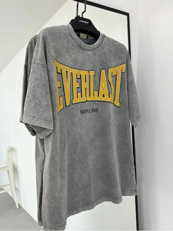 Футболка Oversize з ефектом Washed