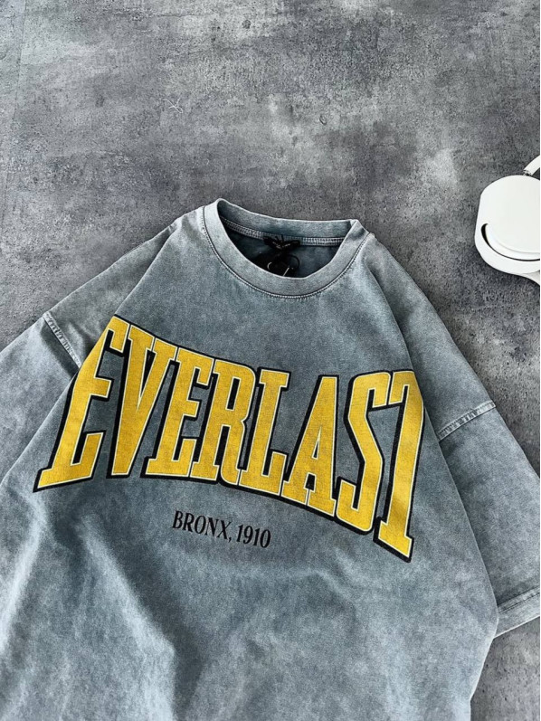 Футболка Oversize з ефектом Washed
