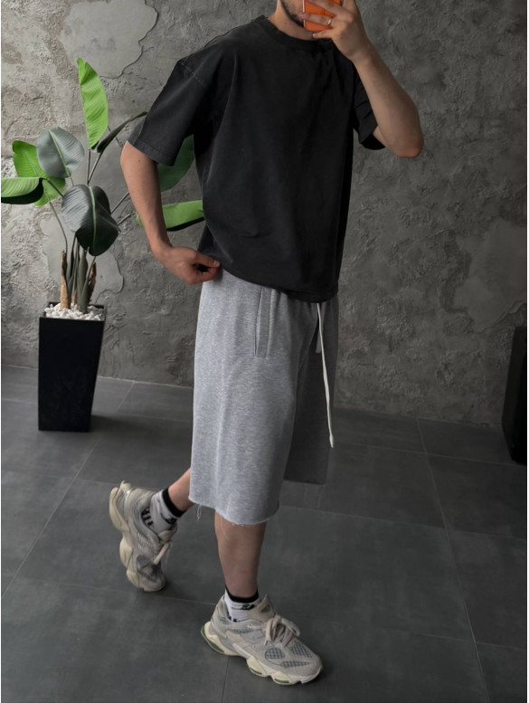 Oversize футболка з вивареної тканини