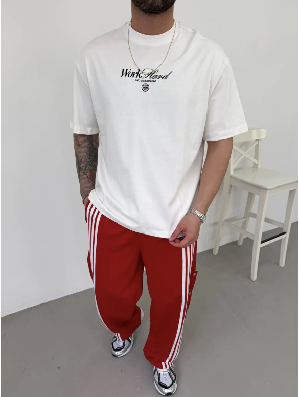 Oversize футболка з принтом