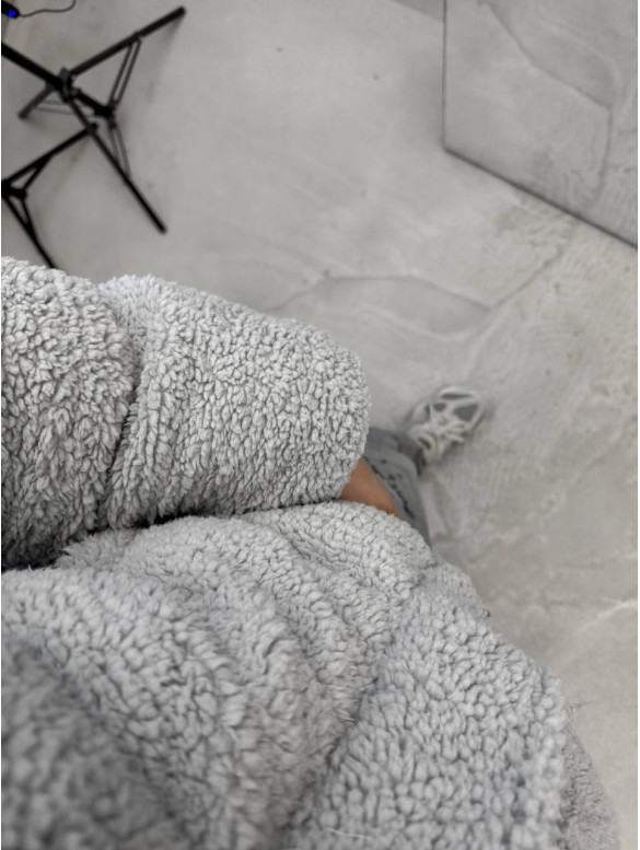 Зимова плюшева куртка oversize