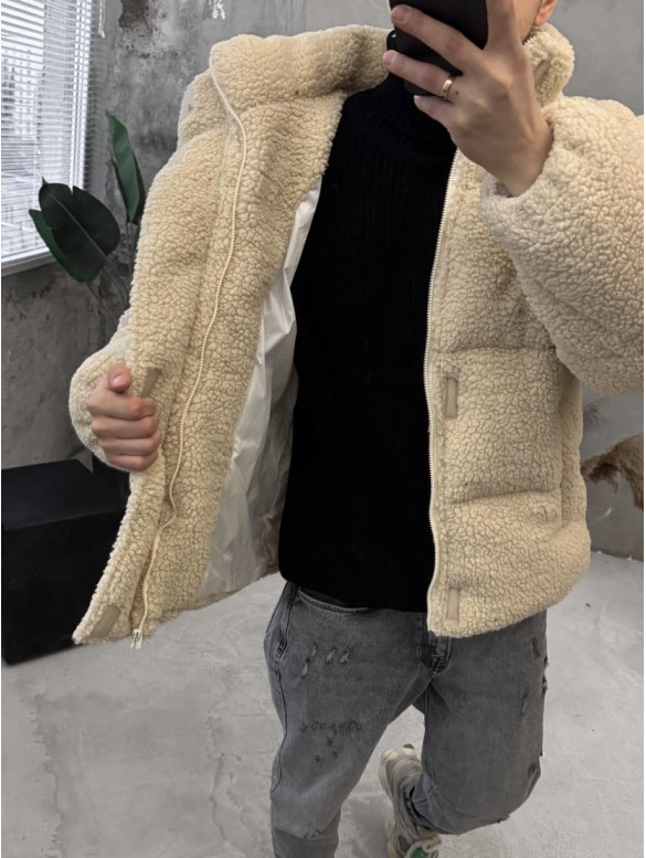 Зимова плюшева куртка oversize