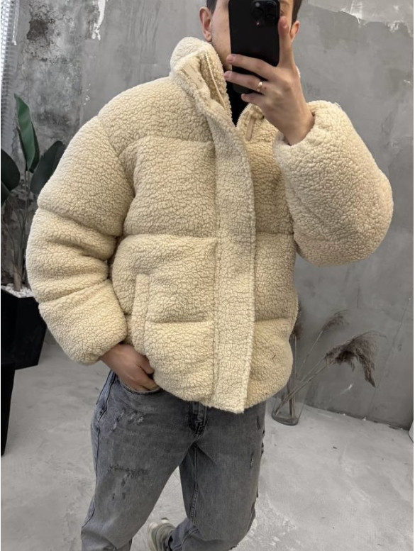 Зимова плюшева куртка oversize