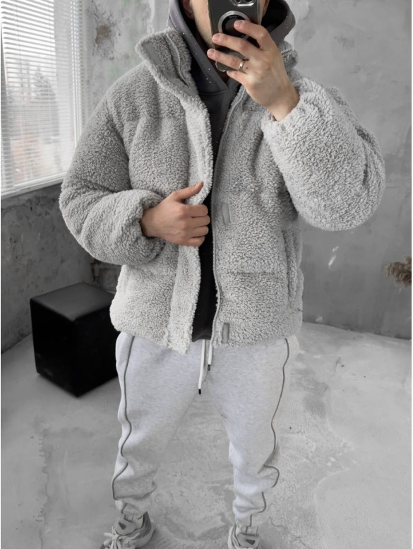 Зимова плюшева куртка oversize
