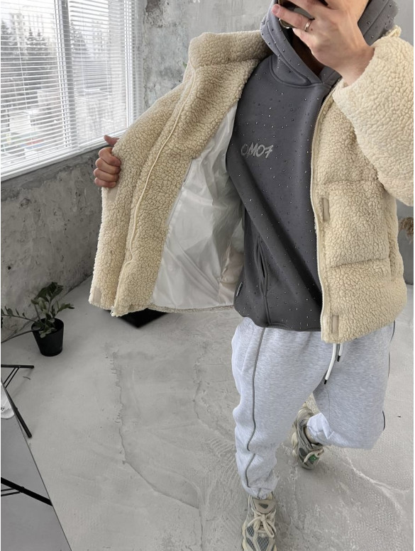 Зимова плюшева куртка oversize