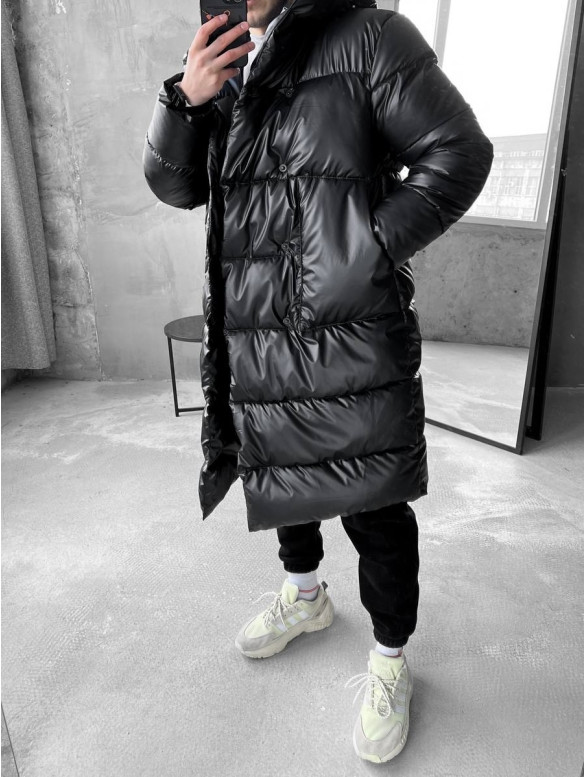 Зимова подовжена стьобана куртка